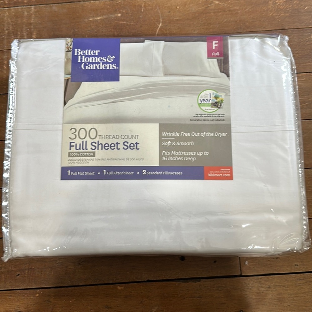 Better Homes and Gardens Full Sheet Set 300 Thread Count Cotton Arctic White